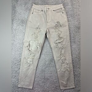 American Eagle Jeans Womens 6 Mom Jean Holes Distressing Casual Basics Grunge